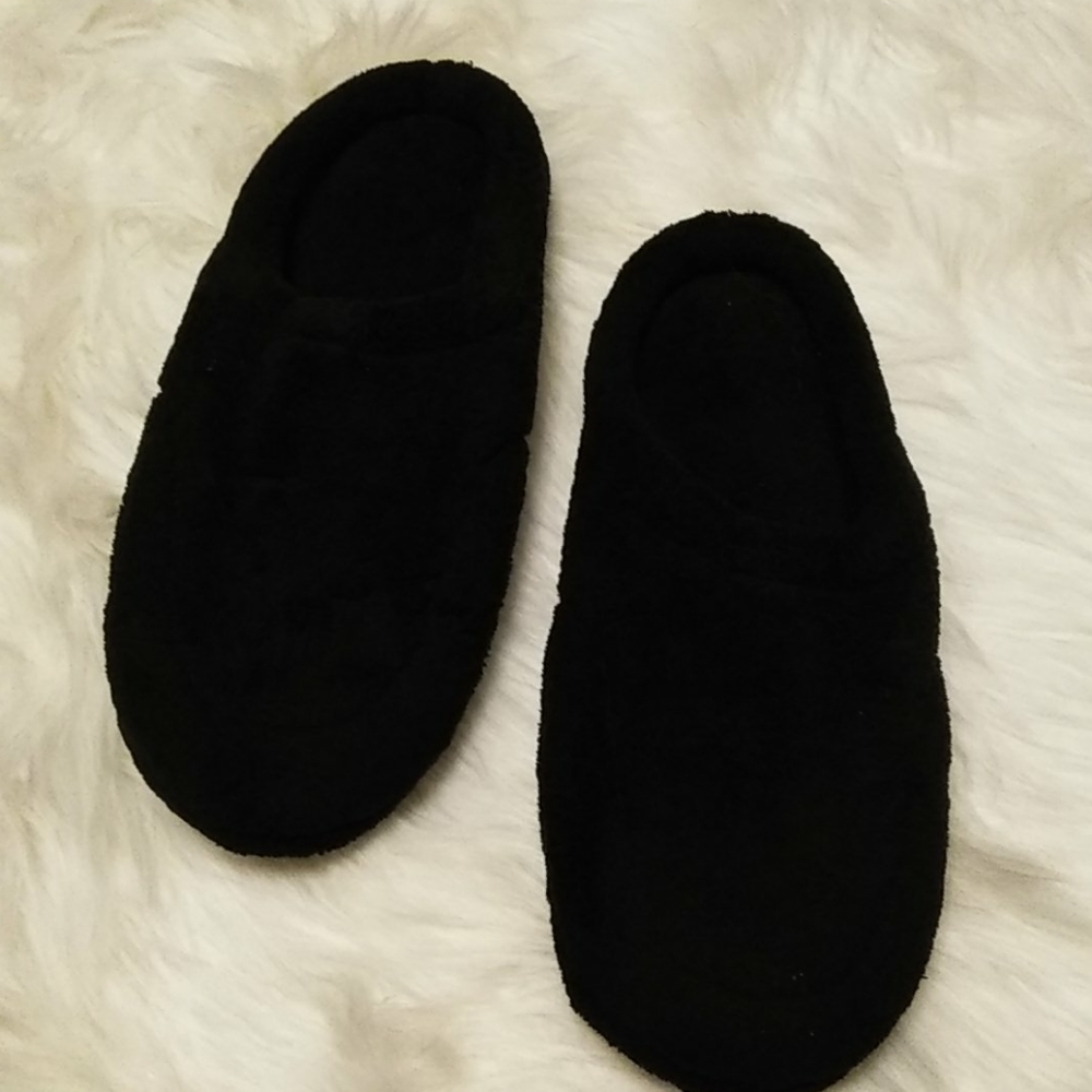 Isotoner bedroom slippers
